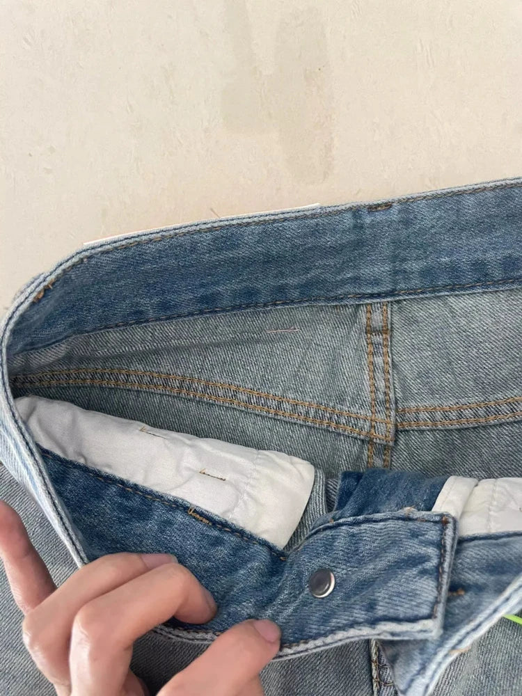 Wide Leg Baggy Jeans